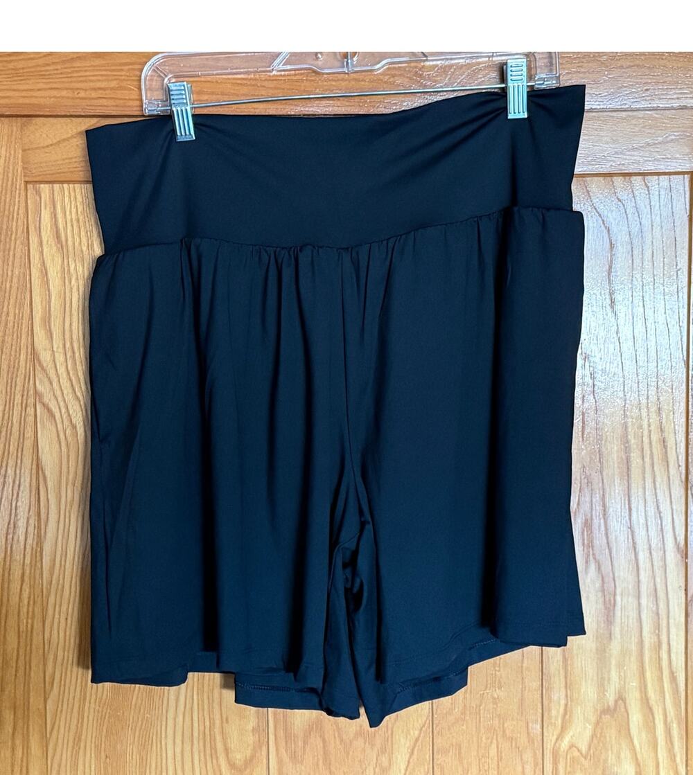 NWT Black Halara SoftlyZero™ Airy 2-in-1 Flowy Shorts, 2X